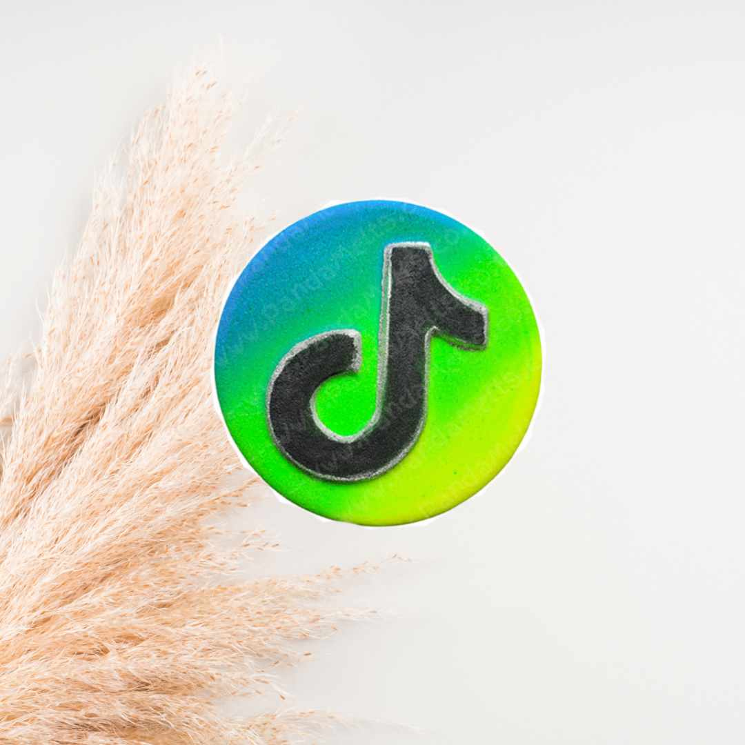 TikTok Symbol Bath Bomb